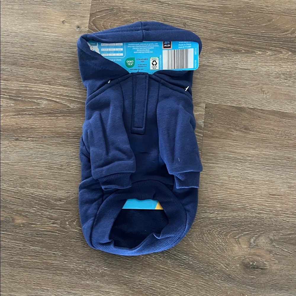 ALDI Dog Jacket for Small Dogs - Picture 2 of 3
